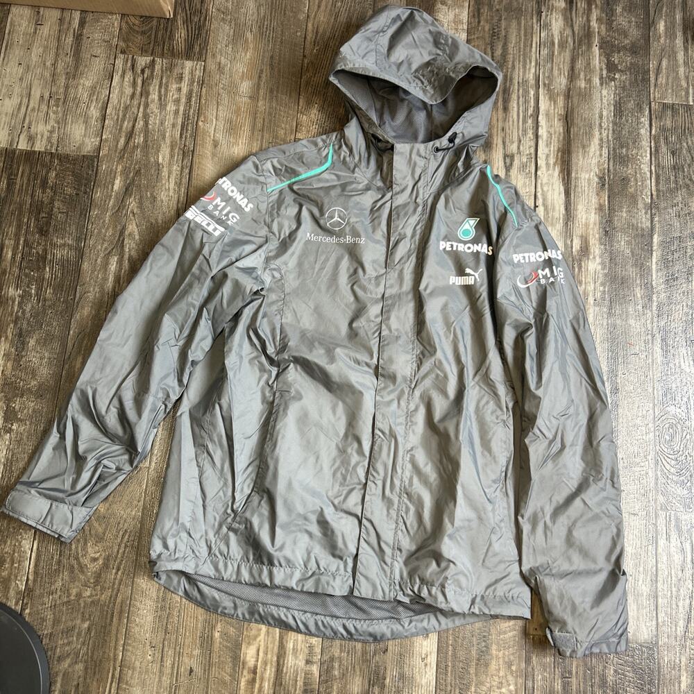 F1 Mercedes-Benz Petronas Raincoat Racing Jacket Puma US L
